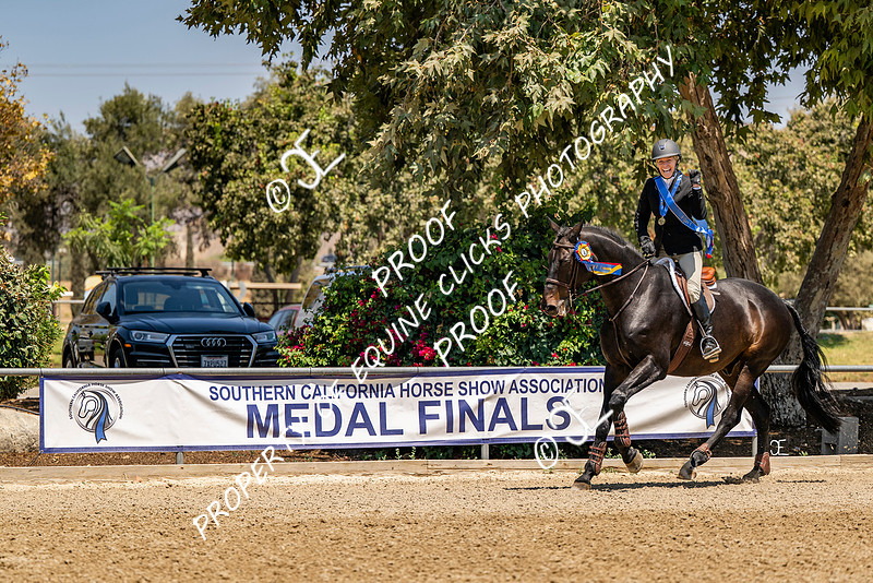 Funfar Equine Clicks Photography, Inc. | Val Funfar